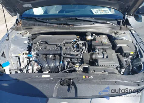 2025 Hyundai Elantra Sel Sport z USA, uszkodzony, nr VIN KMHLM4DG1SU872002